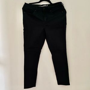 Universal Thread Black Jeans